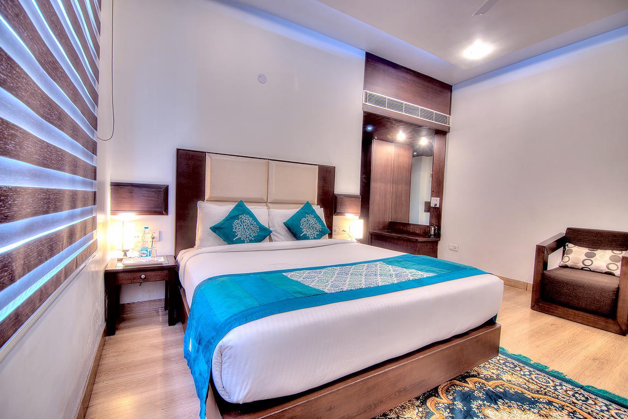Vivo Hotels Jalandhar Ngoại thất bức ảnh